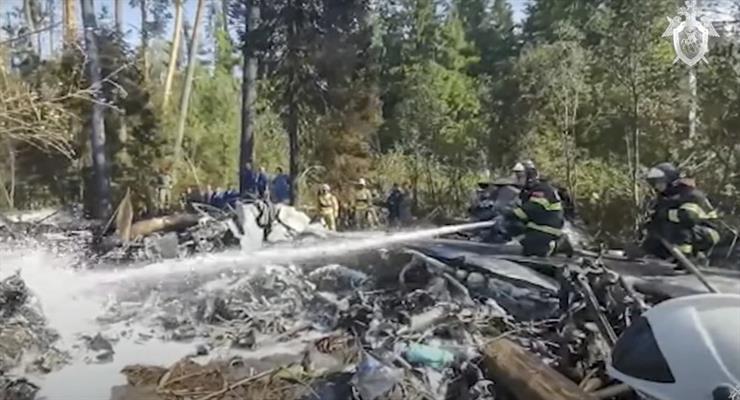 4 людини загинули в авіакатастрофі в Росії