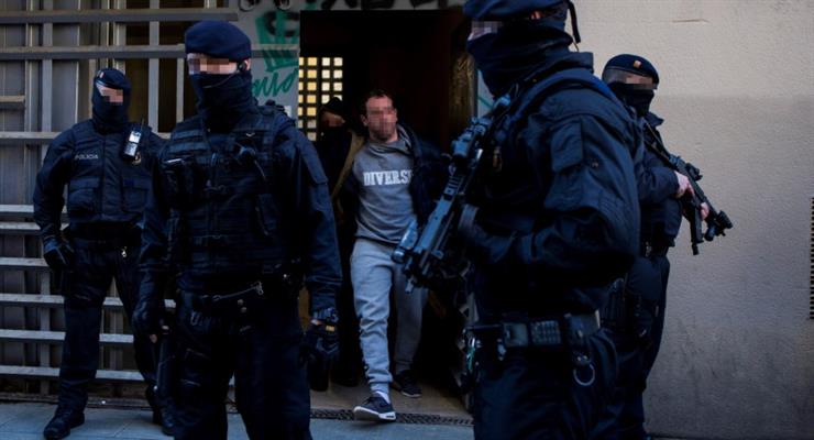 В Іспанії та Італії заарештовано 106 осіб, які відмивали гроші для мафії