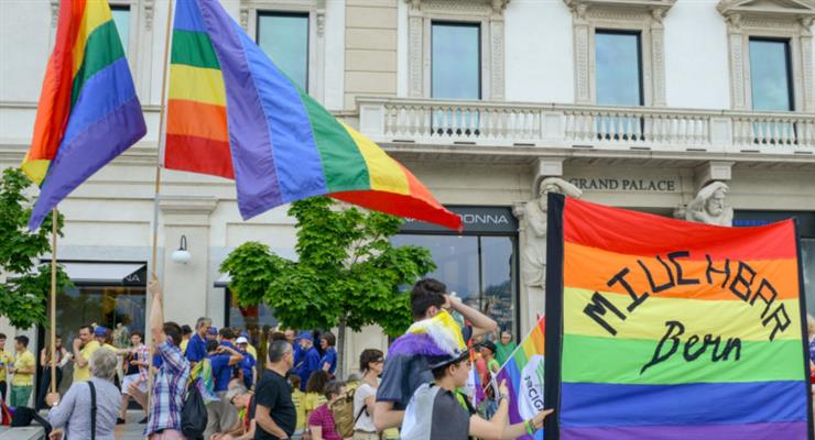 швейцарці проголосували за одностатеві шлюби