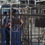 По меньшей мере 30 человек убиты и несколько десятков ранены в бандитской схватке в тюрьме Эквадора По меньшей мере 30 человек убиты и несколько десятков ранены в бандитской схватке в тюрьме Эквадора