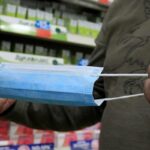 Эпидемиологи обеспокоены совпадением волн COVID-19 и гриппа