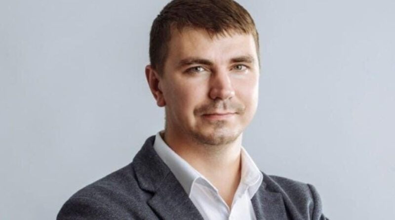 Депутат Антикорупційної комісії України помер в таксі
