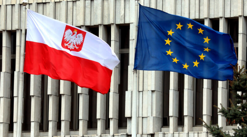 Уряд Польщі хоче вивести країну з ЄС