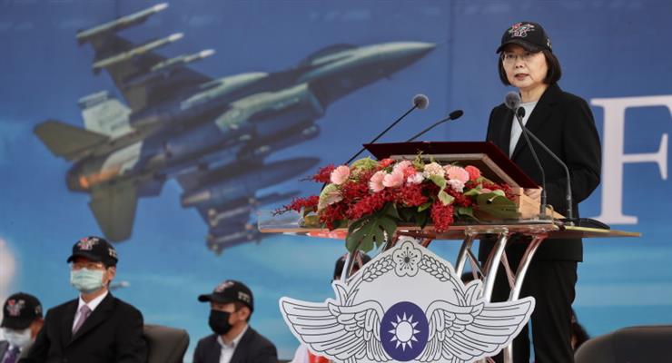 Тайвань приказал США модернизировать более 140 F-16 и купить еще 60 из-за угрозы Китаю