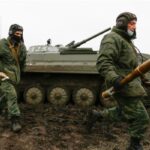 Украина обеспокоена: "Подконтрольные России войска повышают боеготовность" Украина обеспокоена: "Подконтрольные России войска повышают боеготовность"