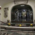 Папа призывает производителей оружия на военном кладбище: «Остановитесь!» Папа призывает производителей оружия на военном кладбище: «Остановитесь!»