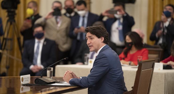 Відновлення після повені та боротьба з коронавірусом - пріоритети прем'єр-міністра Канади