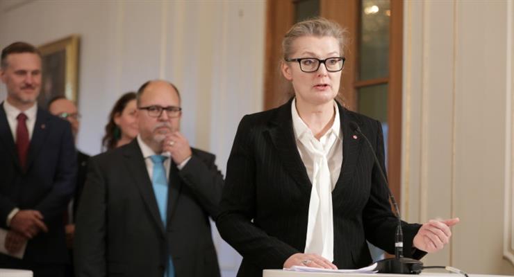 Вперше трансгендер став міністром у Швеції