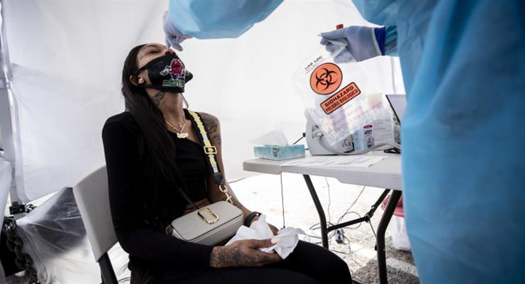 Греція знову змінила правила Covid для іноземців, що в'їжджають