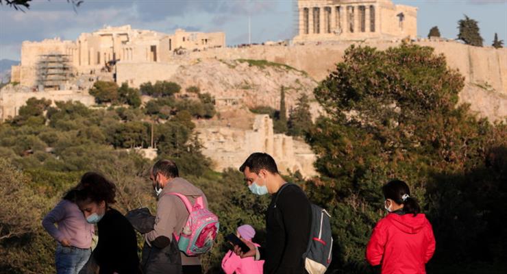 Експерт закликає грецьких школярів не повертатися до школи
