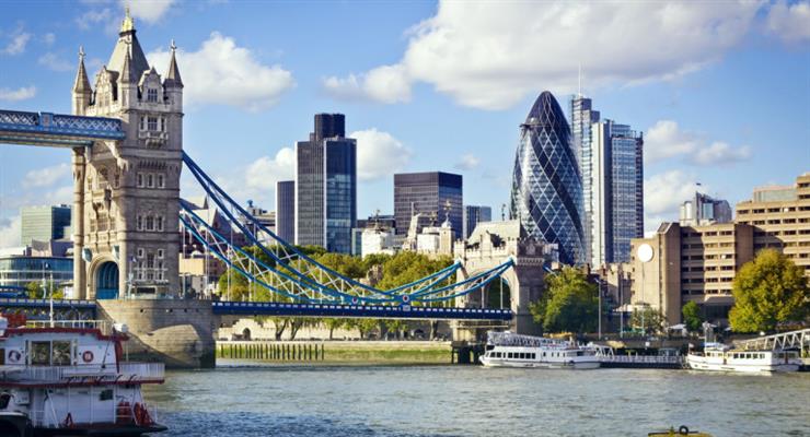 Кількість робочих місць у фінансовому секторі Лондона підскочило на 40%