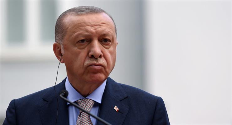 Ердоган пригрозив покарати тележурналістку, що образила його