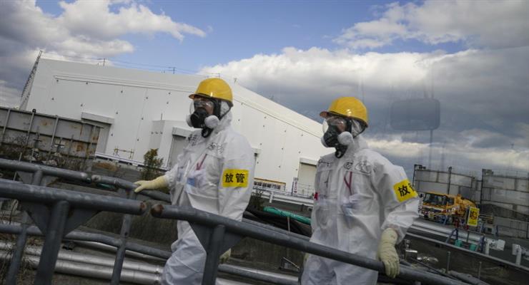 Японські молоді люди, які захворіли на рак після аварії на Фукусімі, подали до суду