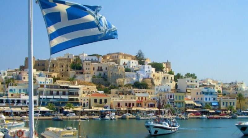 Розкішні яхти тягнуть грецьку економіку
