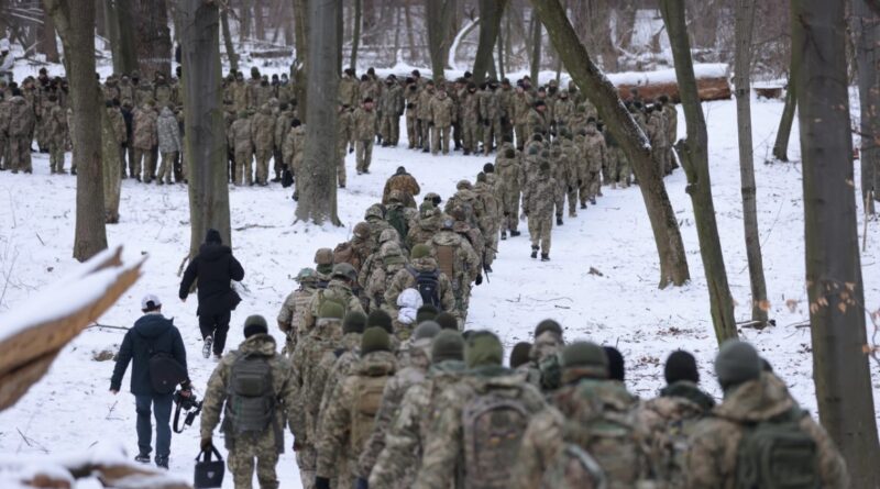Українці з французького Іноземного легіону зможуть відправитися захищати Батьківщину