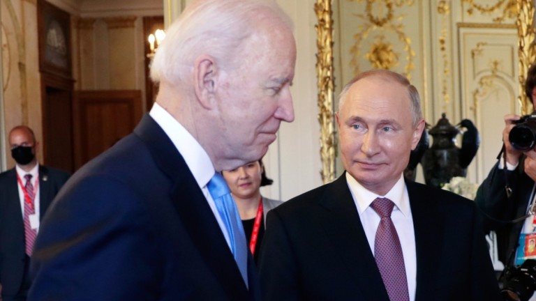 Байден та Путін прийняли пропозицію Макрона про зустріч на найвищому рівні
