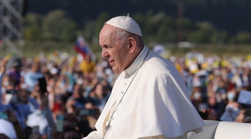 Папа закликав сторони російсько-українського конфлікту зробити крок назад