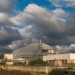 Возле Чернобыльской АЭС вспыхнули пожары Возле Чернобыльской АЭС вспыхнули пожары