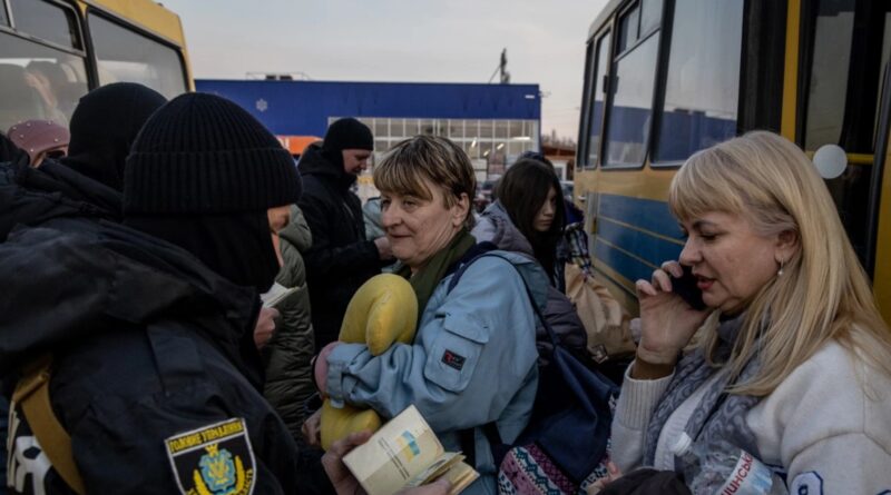 Киев: Направляем 45 автобусов для эвакуации мирных жителей из Мариуполя