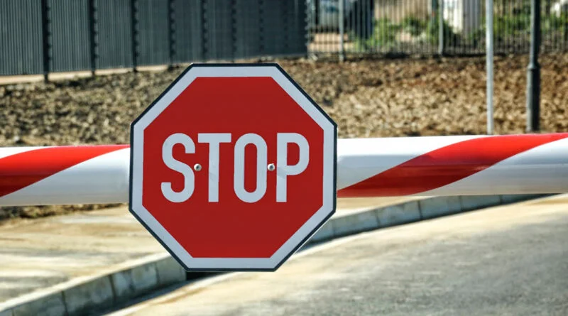 З 25 квітня США обмежили в'їзд українських біженців через сухопутний кордон