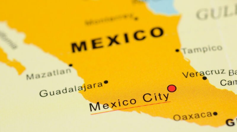 Мексика: як дістатися та перетнути кордон?