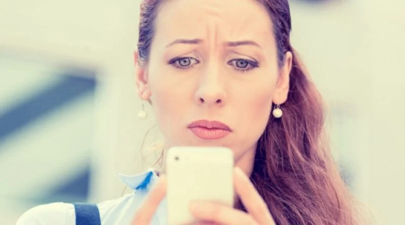 Номери телефонів, зателефонувавши на які, можна попросити про допомогу біженцям з України в Польщі