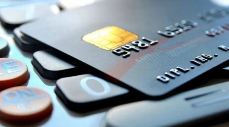 Чеські банки пропонують безкоштовні послуги та бонуси для українців