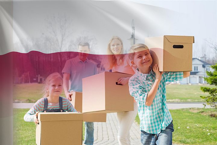 переехать на жительство в Польшу