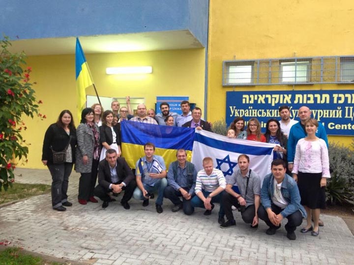 Волонтеры фото