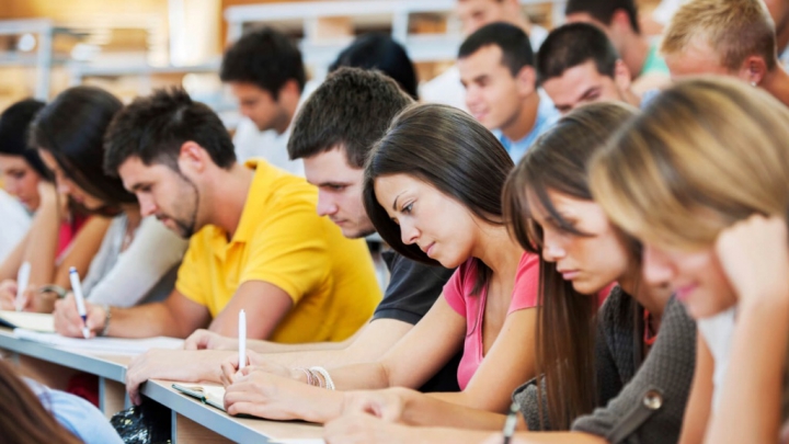 Вступ до поліцеальної школи