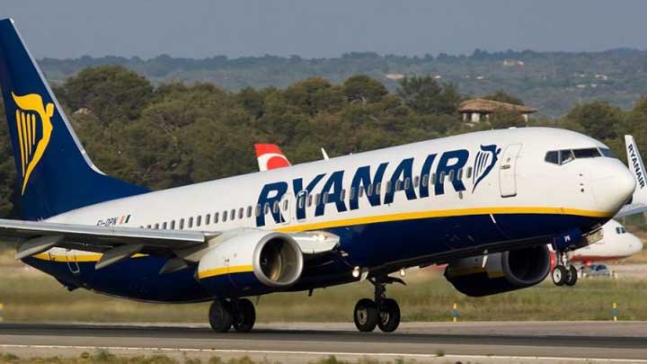 Ryanair фото