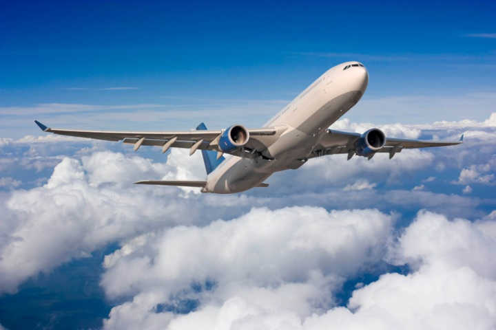 Украинская авиакомпания фото