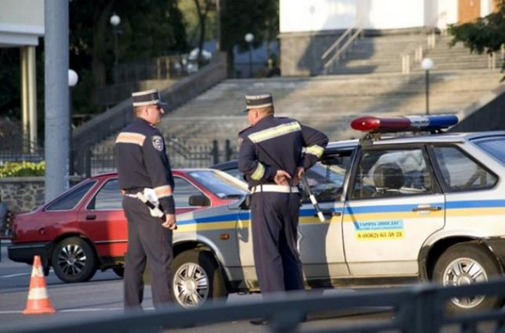 нарушение правил парковки