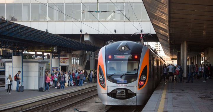 поез Киев-Перемышль